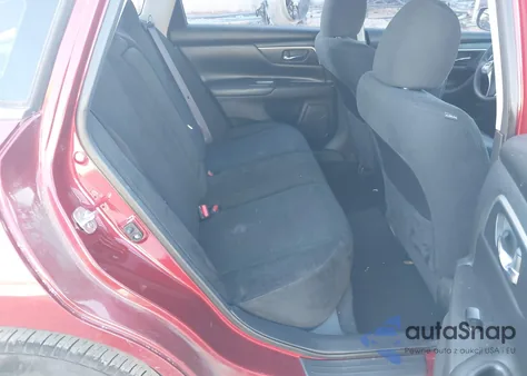 2015 Nissan Altima 2.5 S из США, поврежденный, VIN 1N4AL3AP3FC491492